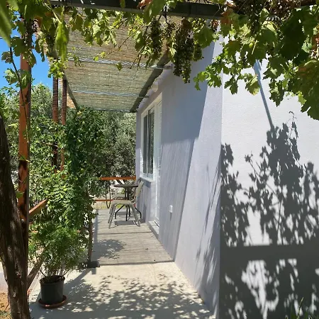 Apartment Vine Veranda Paleochora